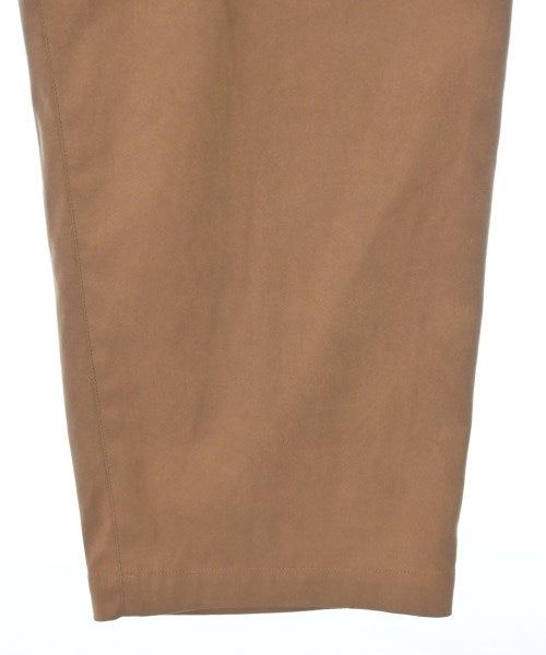 ESSAY กางเกง อื่น