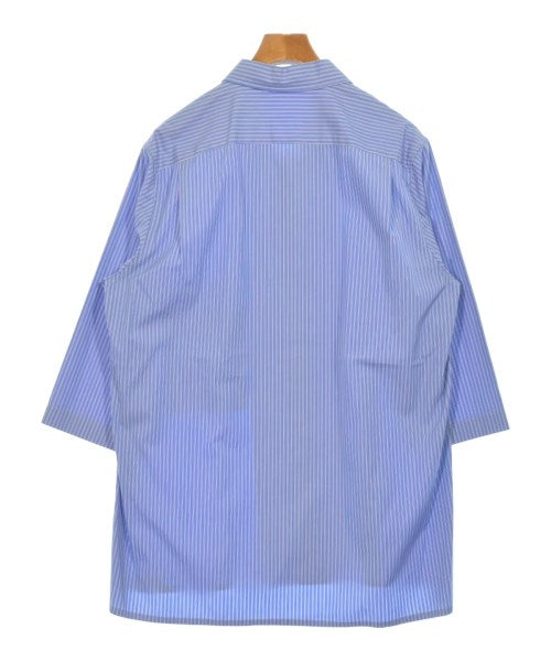 ESSAY เสื้อลำลอง