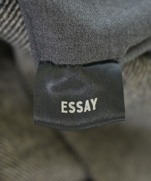 ESSAY เสื้อโค้ท อื่น