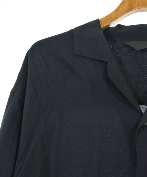 ESSAY เสื้อลำลอง