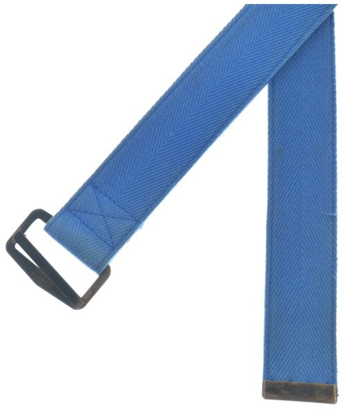 ESSAY เข็มขัด