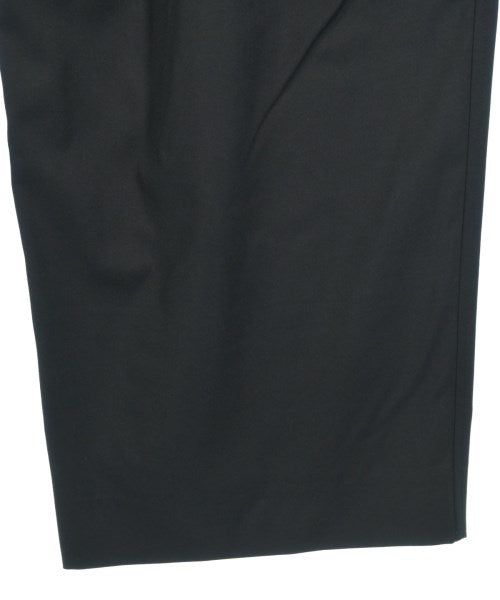 ESSAY กางเกง อื่น