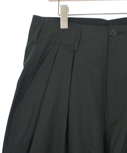 ESSAY กางเกง อื่น