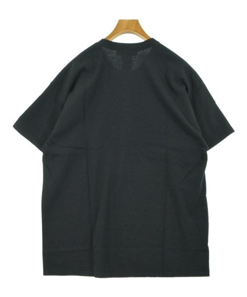 ESSAY เสื้อยืด/เสื้อท็อปส์