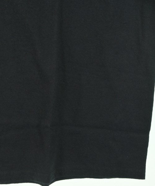 ESSAY เสื้อยืด/เสื้อท็อปส์