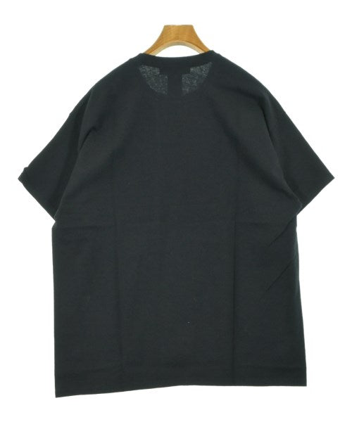 ESSAY เสื้อยืด/เสื้อท็อปส์