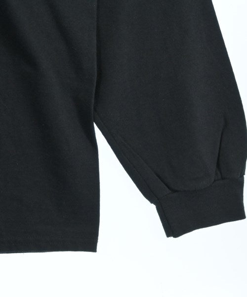 ESSAY เสื้อยืด/เสื้อท็อปส์