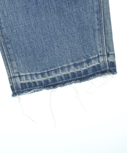 ESSAY ยีนส์