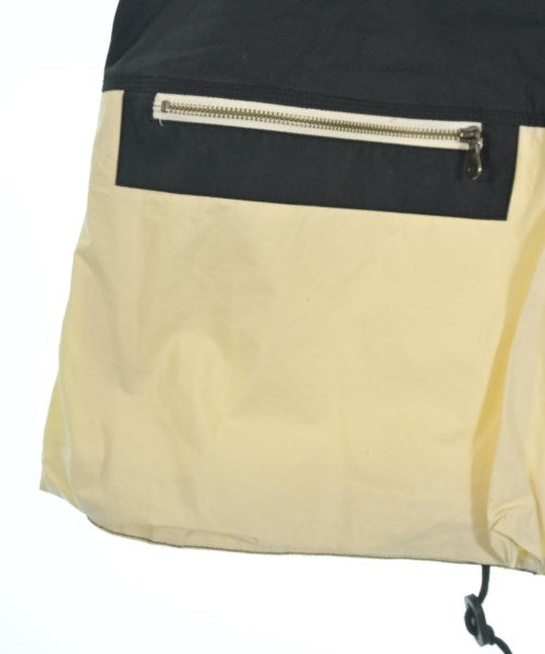 ESSAY แจ็คเก็ตเบลาส์ อื่น