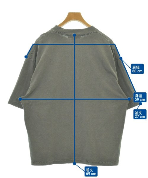 ESSAY เสื้อยืด/เสื้อท็อปส์