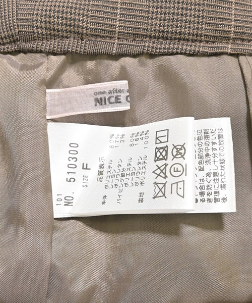 one after another NICE CLAUP กางเกง อื่น