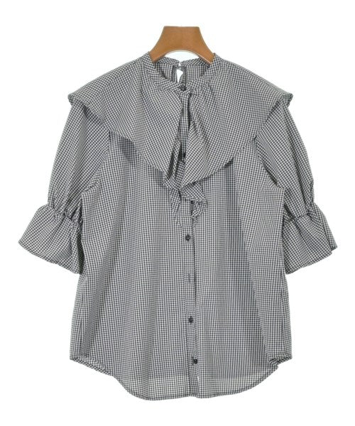 one after another NICE CLAUP เสื้อลำลอง