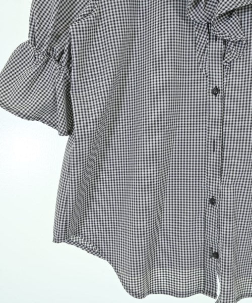 one after another NICE CLAUP เสื้อลำลอง