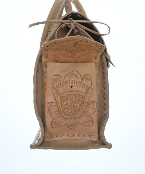 Carving Tribes กระเป๋าถือขนาดใหญ่