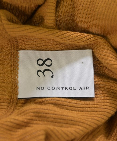 NO CONTROL AIR เสื้อยืด/เสื้อท็อปส์