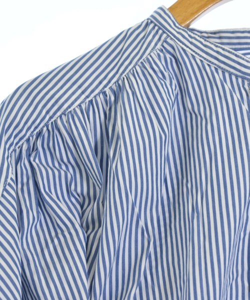 UNIVERSAL TISSU เสื้อสตรี