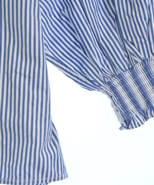 UNIVERSAL TISSU เสื้อสตรี