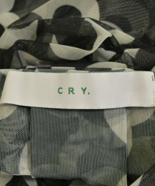 Cry. เสื้อยืด/เสื้อท็อปส์