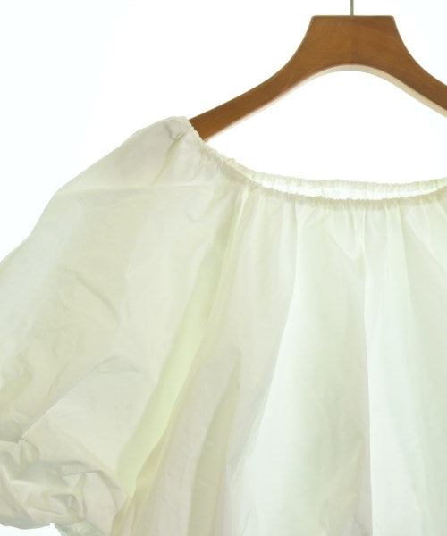 H BEAUTY&YOUTH เสื้อลำลอง