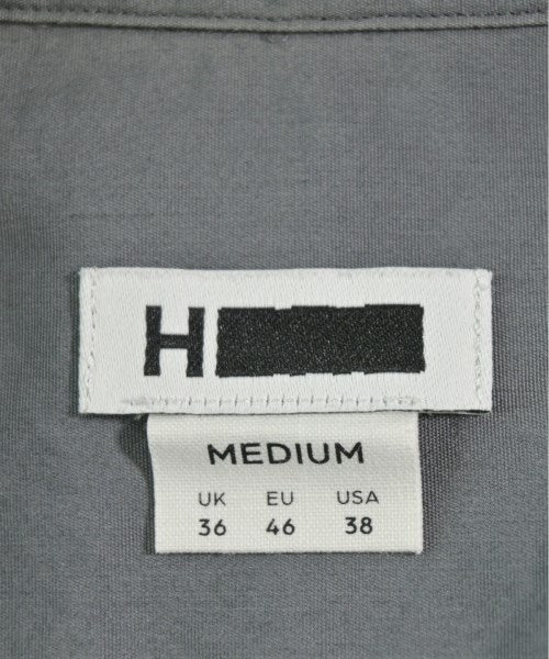 H BEAUTY&YOUTH เสื้อลำลอง