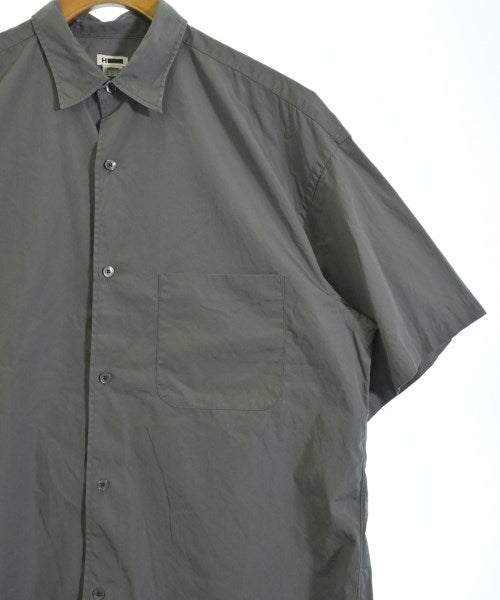 H BEAUTY&YOUTH เสื้อลำลอง