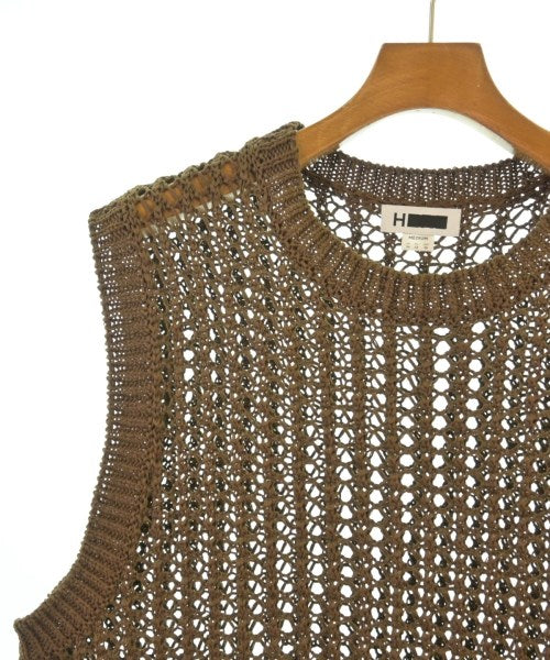 H BEAUTY&YOUTH เสื้อกั๊ก