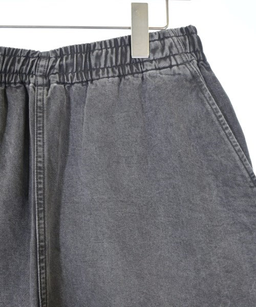 H BEAUTY&YOUTH กางเกงขาสั้น