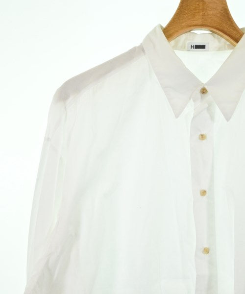 H BEAUTY&YOUTH เสื้อลำลอง