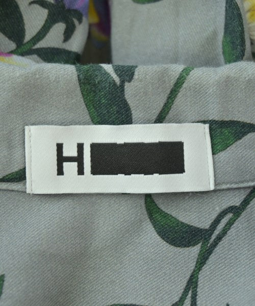 H BEAUTY&YOUTH เสื้อลำลอง