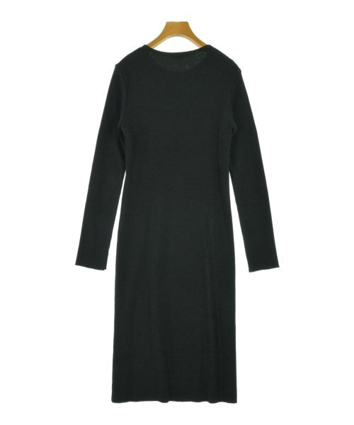 H BEAUTY&YOUTH ชุดเดรส