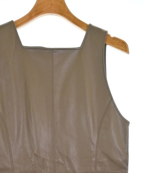 H BEAUTY&YOUTH ชุดเดรส