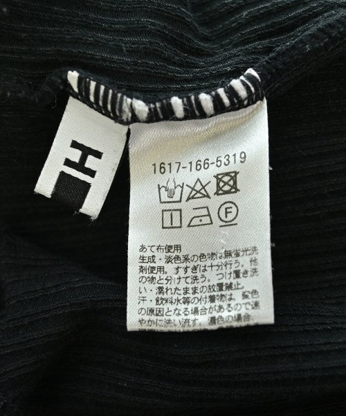 H BEAUTY&YOUTH เสื้อสายเดี่ยว