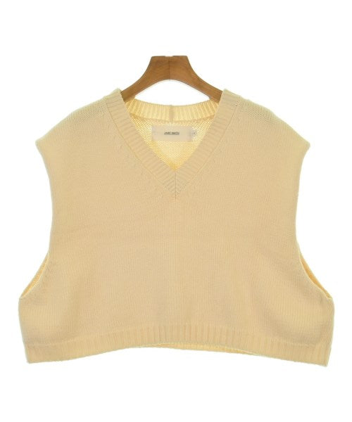 JANE SMITH เสื้อกั๊ก