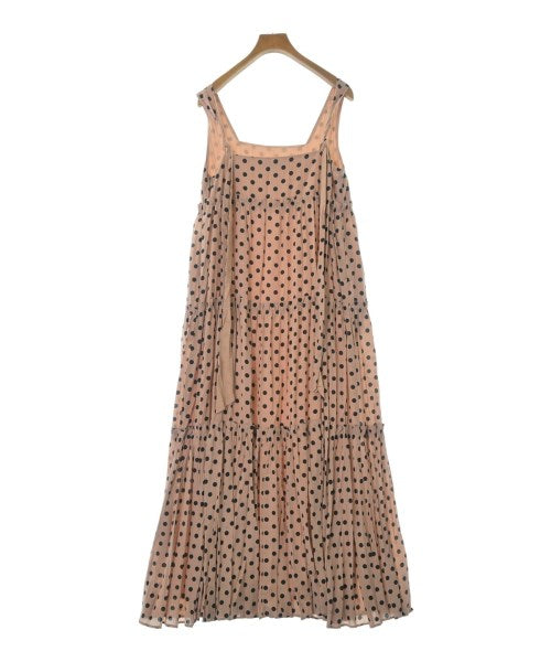 THE NEWHOUSE ชุดเดรส