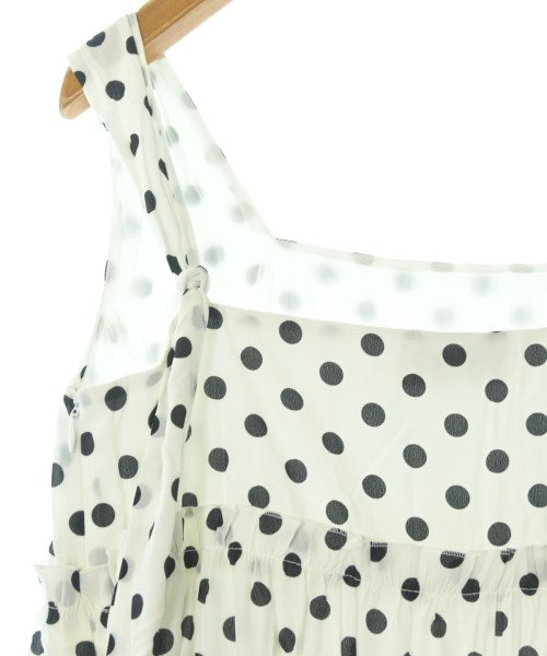 THE NEWHOUSE ชุดเดรส