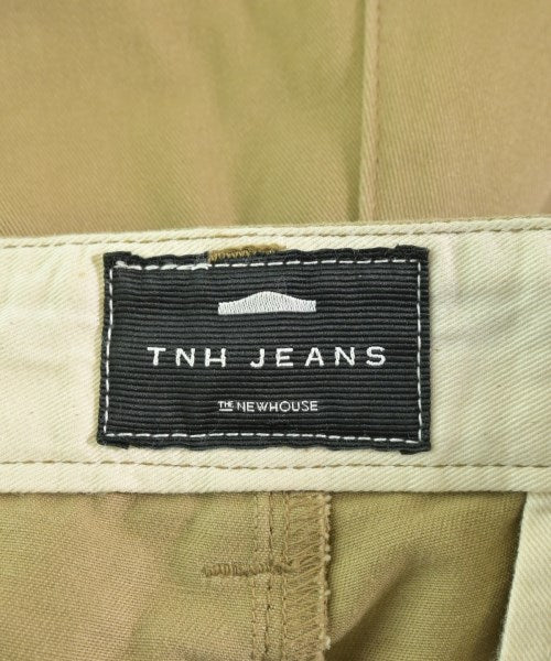 THE NEWHOUSE ชิโน่