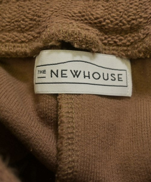 THE NEWHOUSE กางเกงขาสั้น