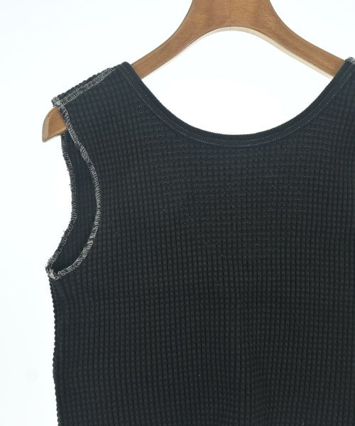 THE NEWHOUSE เสื้อกล้าม