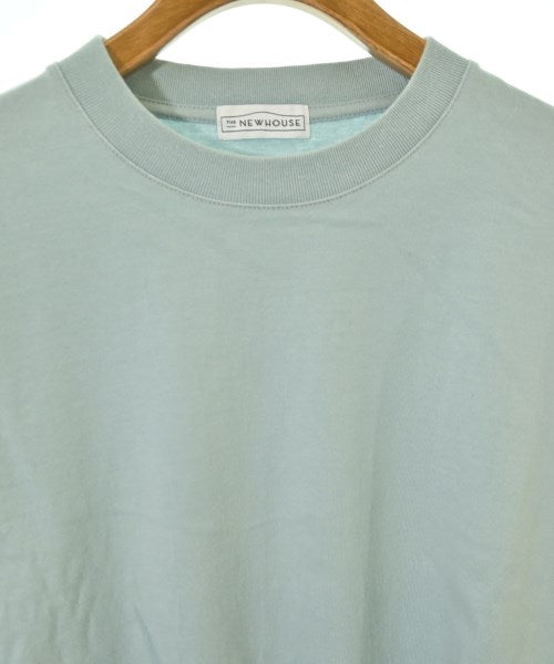 THE NEWHOUSE เสื้อยืด/เสื้อท็อปส์