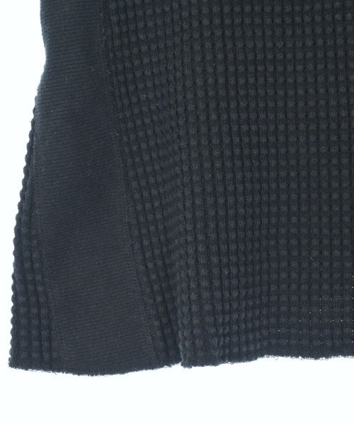 THE NEWHOUSE เสื้อยืด/เสื้อท็อปส์
