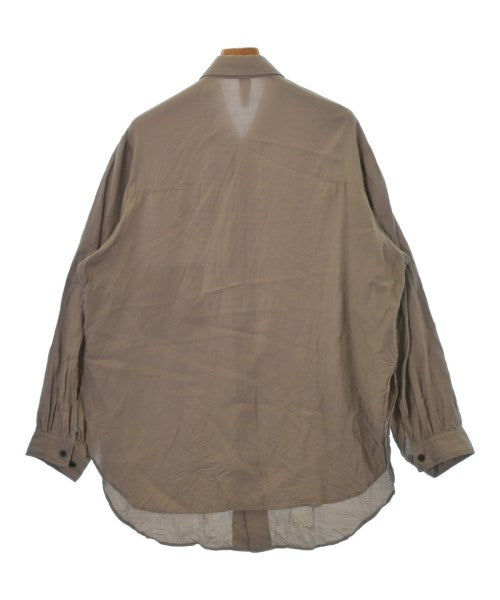 Edwina Horl เสื้อลำลอง