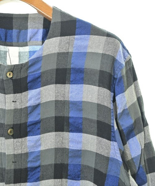 Edwina Horl เสื้อลำลอง