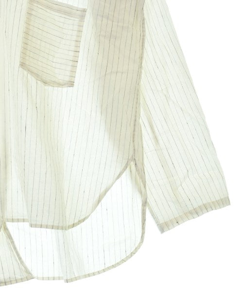 Edwina Horl เสื้อลำลอง