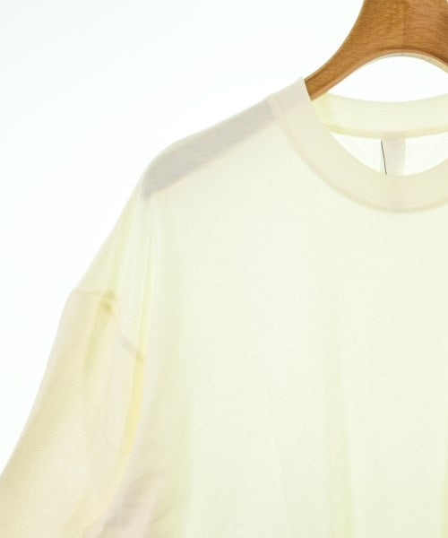 Edwina Horl เสื้อยืด/เสื้อท็อปส์