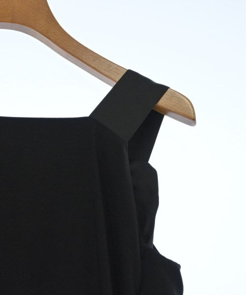 STUDIOUS ชุดเดรส