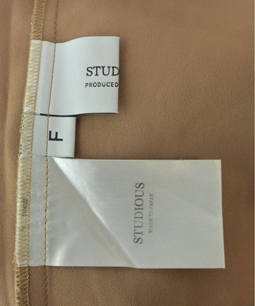STUDIOUS เสื้อสตรี