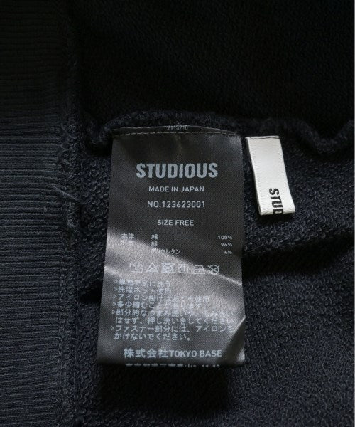 STUDIOUS เสื้อฮู้ด