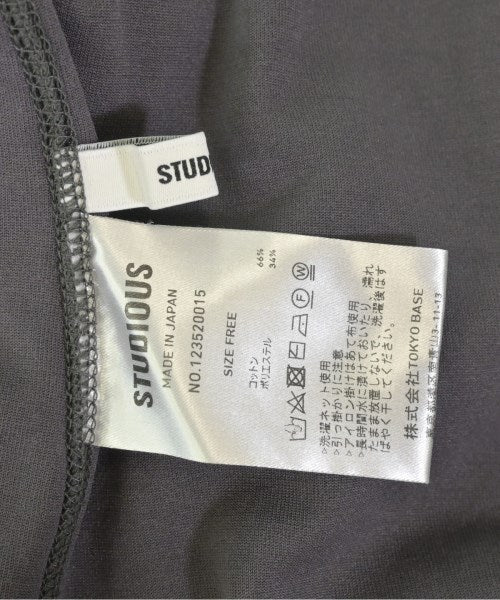 STUDIOUS เสื้อยืด/เสื้อท็อปส์