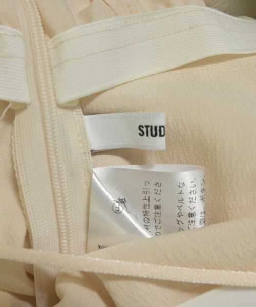 STUDIOUS เสื้อสายเดี่ยว