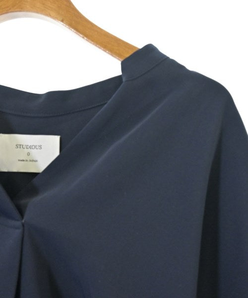 STUDIOUS เสื้อสตรี